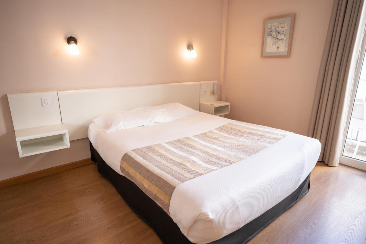 Hôtel Mondial Perpignano Esterno foto