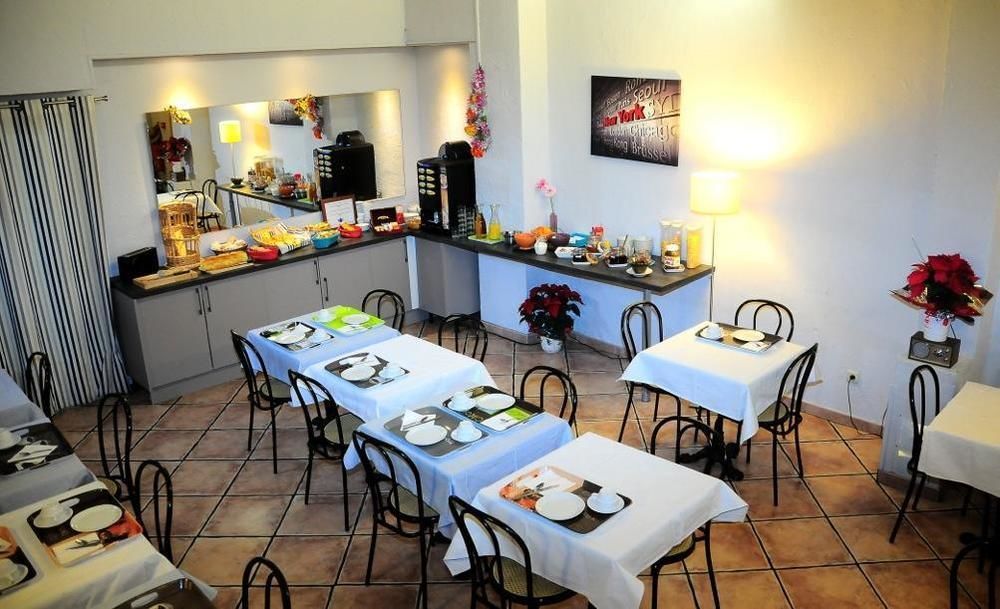 Hôtel Mondial Perpignano Esterno foto